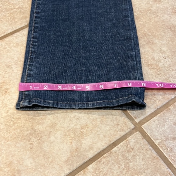 Talbots Boot Cut Jeans Sz 8 - Picture 8 of 10